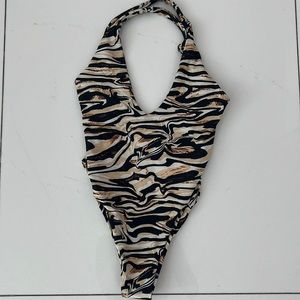 NWT XS SKATIE sexy low cut front high cut legs tongs back swimming suit